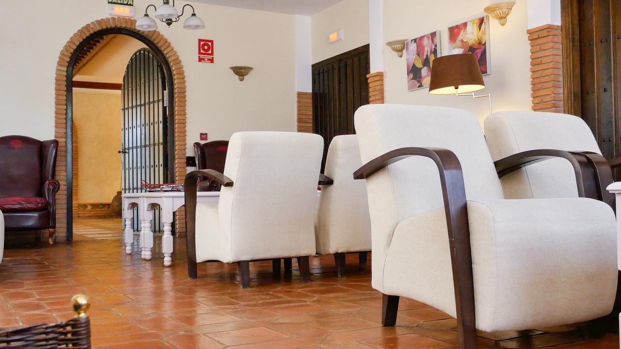 Balneario Cervantes Санта-Крус-де-Мудела Екстер'єр фото